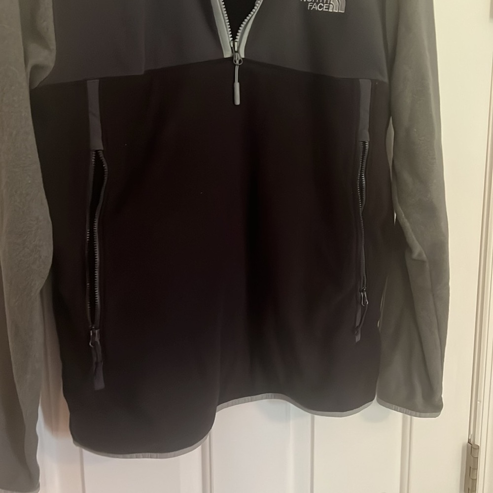 Northface 1/4 zip fleece - Picture 4 of 4